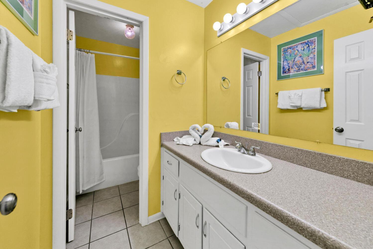 Laguna Beach Breeze Panama City Beach Exterior photo